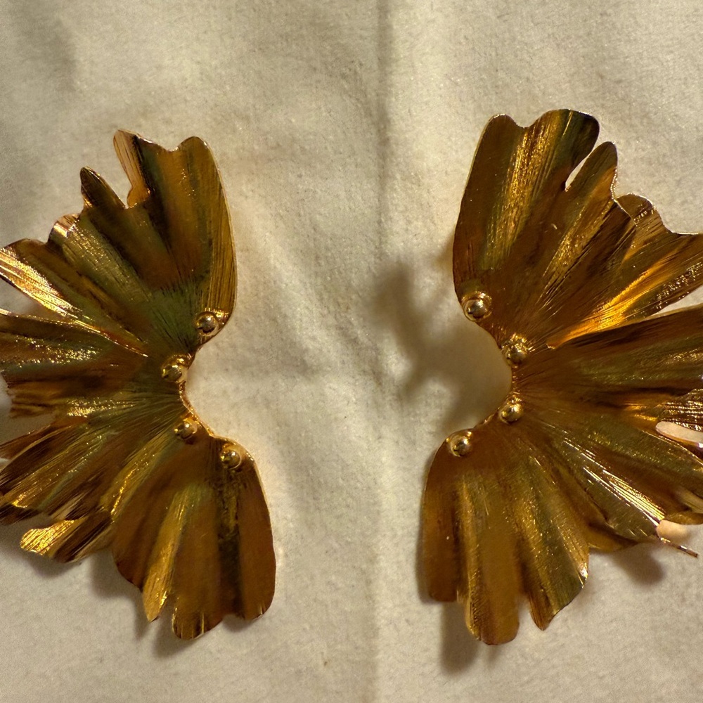 Plated large earrings